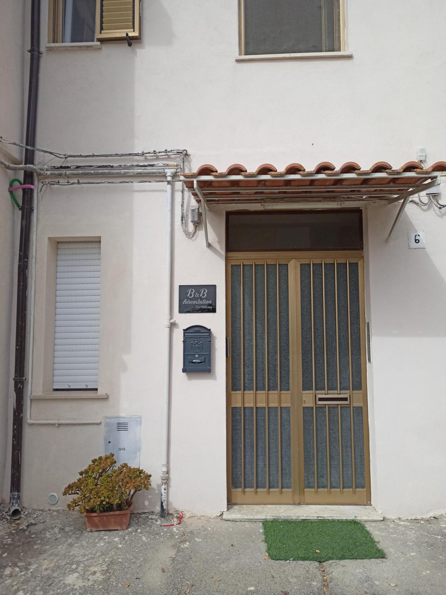 B&B Aereostation Lamezia Terme Exterior foto